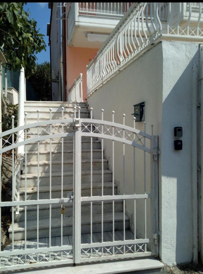 Chez Vaso ** Leisure Maisonette** كاساندريا المظهر الخارجي الصورة